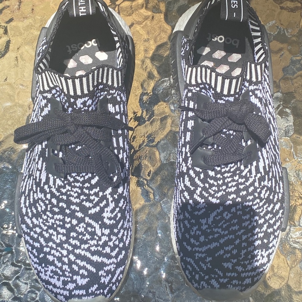 Adidas NMD_R1 Black & White Primeknit Sneakers - Picture 6 of 14